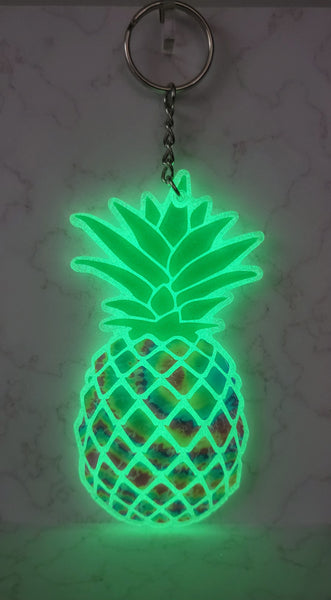 Pineapple keychain - Glow Tie Dye
